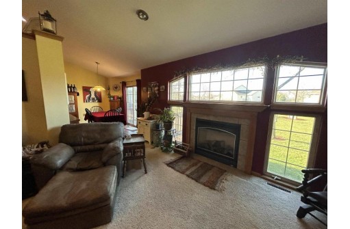 259 Wildfire Lane, Milton, WI 53563