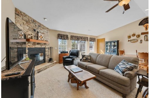 S473 Warbler Court, La Valle, WI 53941