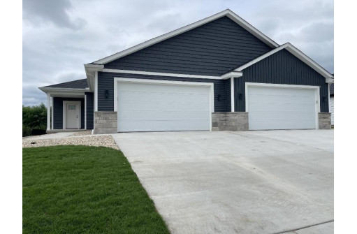 3809 Tanglewood Place, Janesville, WI 53546