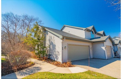 22 Hidden Hollow Trail, Madison, WI 53717