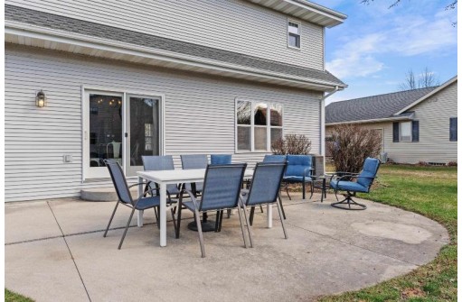 4624 Hunters Glen Drive, Sheboygan, WI 53083