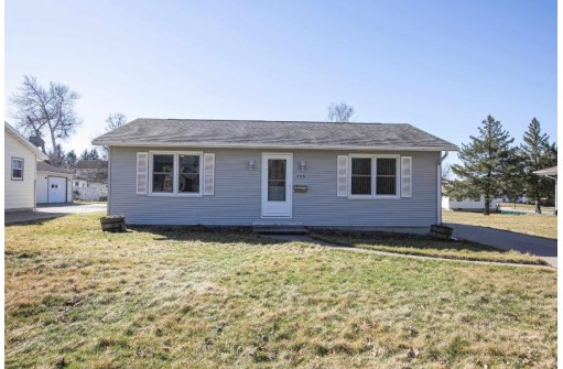 735 Camp Street, Platteville, WI 53818