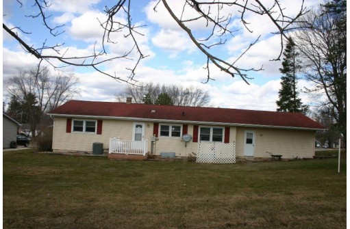 612 Suszycki Drive, Mauston, WI 53948