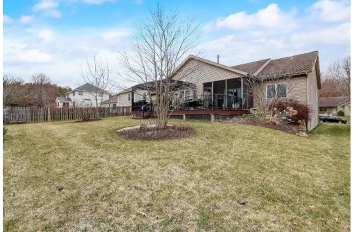 118 Pine View Drive, Madison, WI 53704