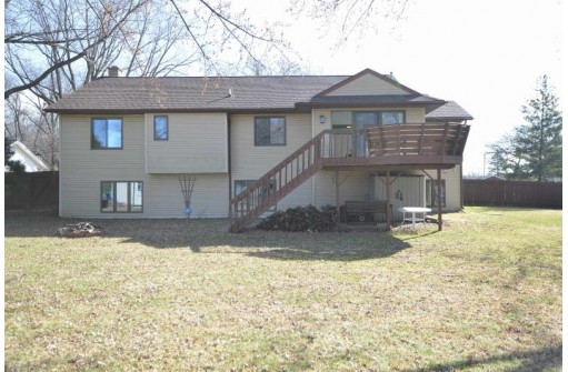 630 Pony Lane, Sun Prairie, WI 53590