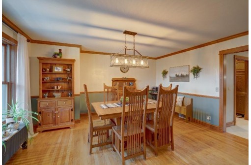 1730 Lewis Road, Mount Horeb, WI 53572