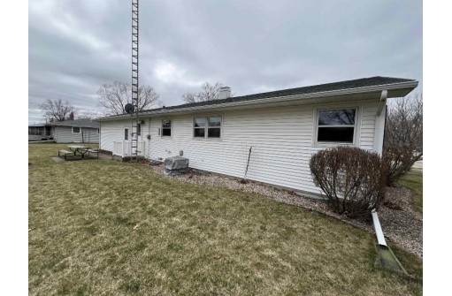 2105 Polk Street, Janesville, WI 53546