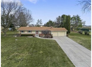 7542 Pioneer Place Verona, WI 53593