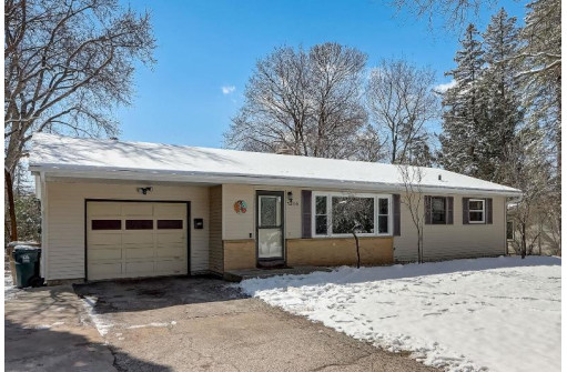 5209 Raymond Road, Madison, WI 53711