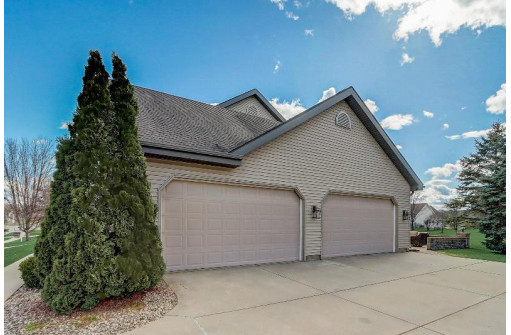 1802 Hidden Hill Drive, Verona, WI 53593