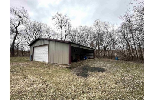 N1999 Ullom Road, Browntown, WI 53522