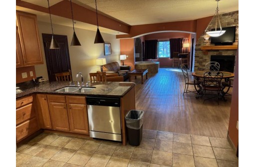 2411 River Road 2237, Wisconsin Dells, WI 53965