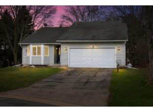 432 S Arthur Circle Verona, WI 53593