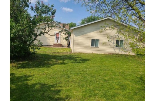 514 W Benton Street, Tomah, WI 54460