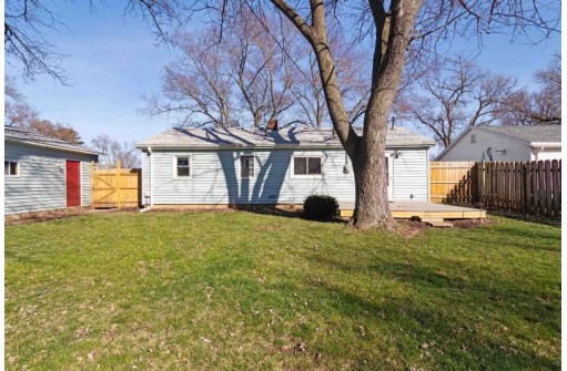 1722 S Marion Avenue, Janesville, WI 53546