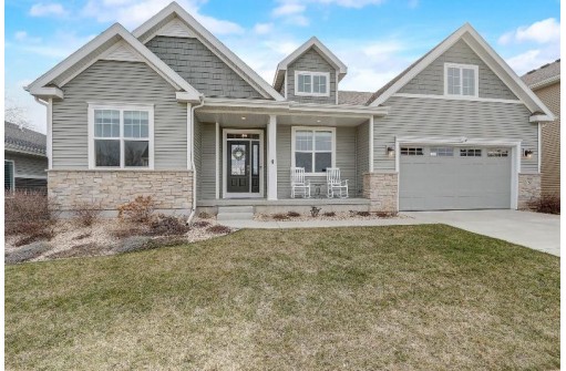 501 N Sugar Maple Lane, Verona, WI 53593