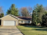 7205 Knoll Court Middleton, WI 53562