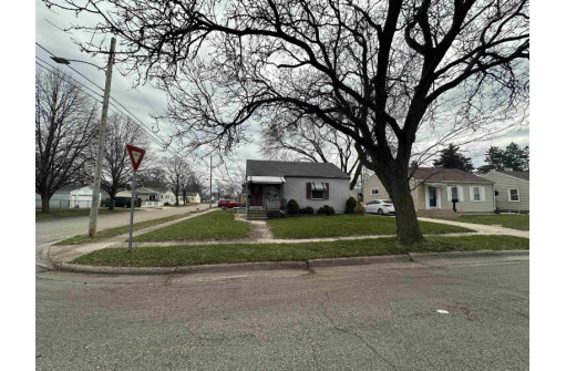 1622 Calumet Avenue, Beloit, WI 53511-0000