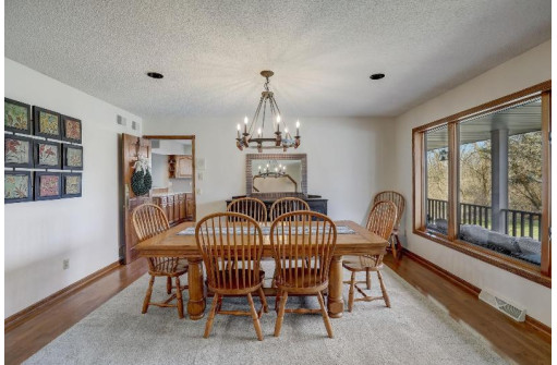 2235 County Road Jg, Mount Horeb, WI 53572