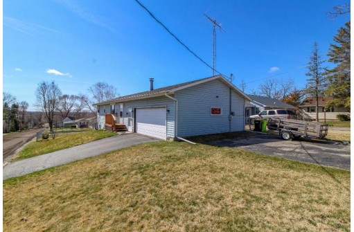 627 Nelson Street, Fort Atkinson, WI 53538