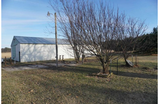 15818 Grover Road, Camp Douglas, WI 54618