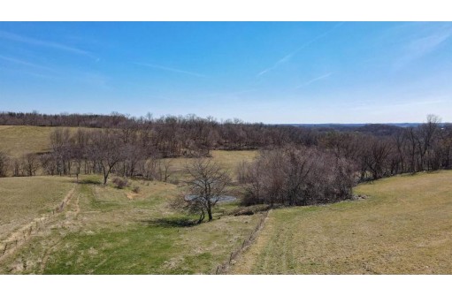 28850 Highway 131, Wauzeka, WI 53826