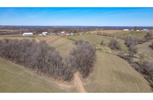 28850 Highway 131, Wauzeka, WI 53826