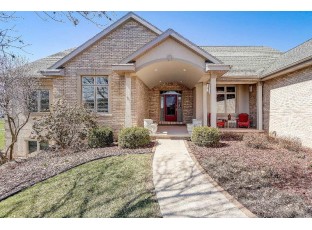 1806 Hidden Hill Drive Verona, WI 53593