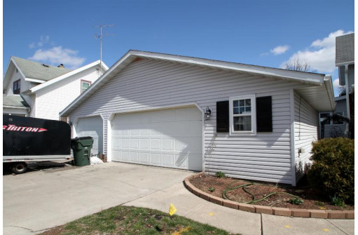 436 5th Street, Prairie Du Sac, WI 53578