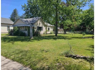 424 S Linden Street Adams, WI 53910