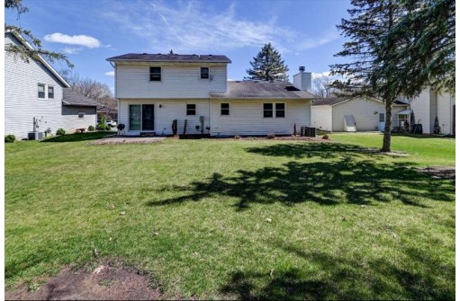 2934 Muir Field Road, Madison, WI 53719