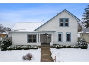 326 8th Street Baraboo, WI 53913