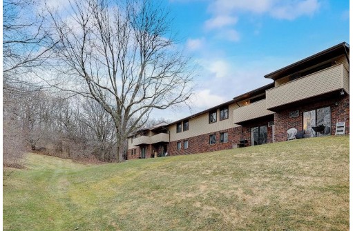 841 N Gammon Road H, Madison, WI 53717