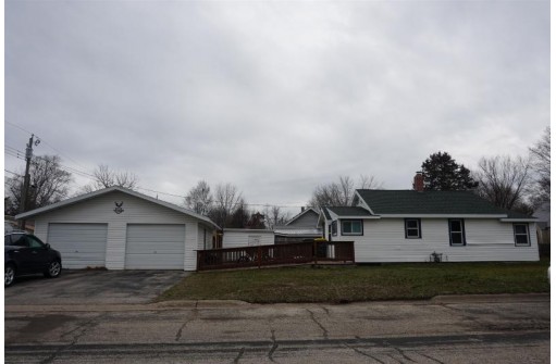 1223 S 7th Street, Prairie Du Chien, WI 53821