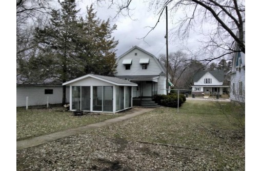 220 Underwood Avenue, Montello, WI 53949