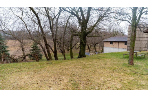 N8963 Sterk Road, Cambria, WI 53923