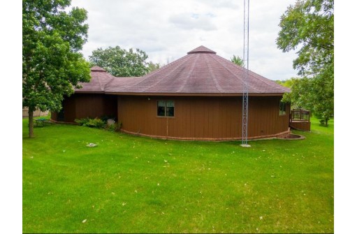 N8963 Sterk Road, Cambria, WI 53923