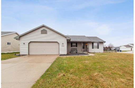 3704 Labrador Drive, Janesville, WI 53546