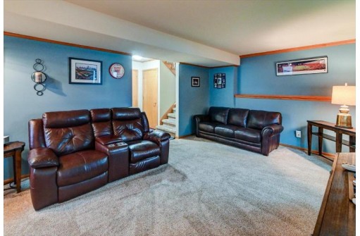 30 Arial Circle, Madison, WI 53719