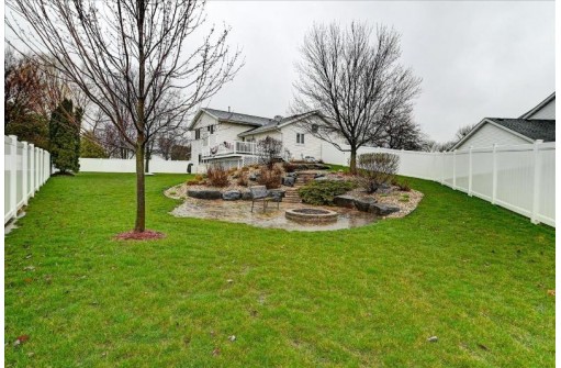 30 Arial Circle, Madison, WI 53719