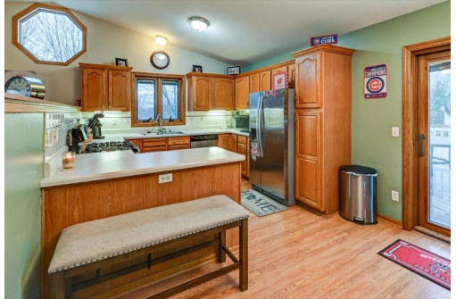 30 Arial Circle, Madison, WI 53719