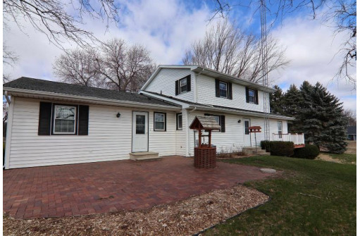 5900 N Kennedy Road, Milton, WI 53563