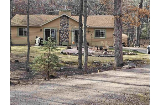 3137 2nd Court, Oxford, WI 53952