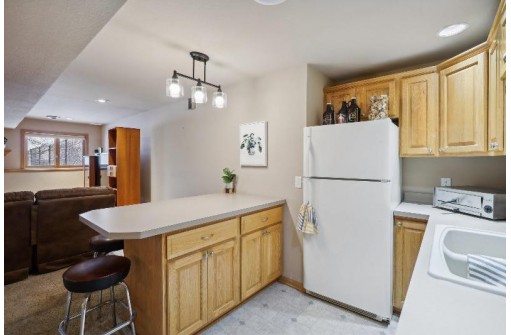 2685 Sylver Ridge Lane, Sun Prairie, WI 53590