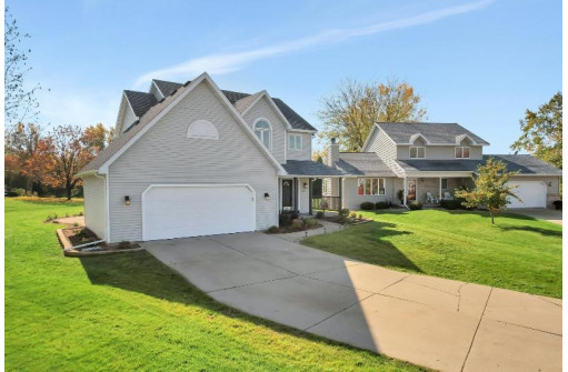 403 Muirfield Court, Waunakee, WI 53597