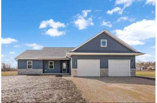 433 Village Lane, Ripon, WI 54971