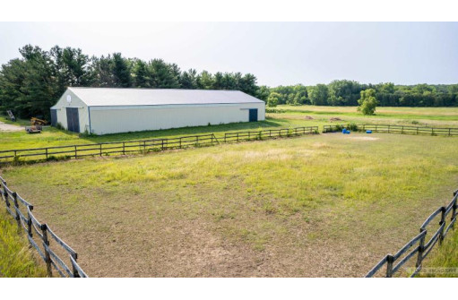 2069 County Road T, Marshall, WI 53559