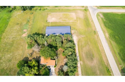 2069 County Road T, Marshall, WI 53559