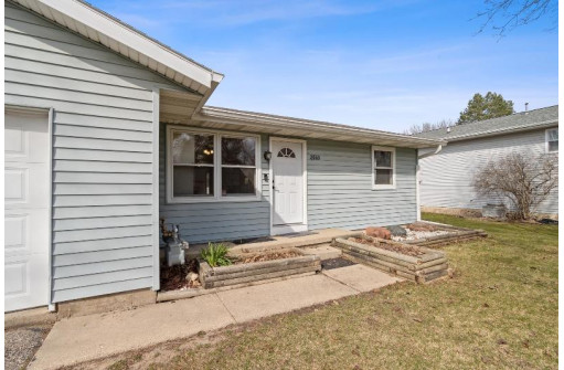 2040 Montana Avenue, Sun Prairie, WI 53590