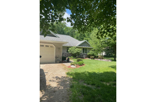 W8290 Royal Oaks Drive, Wautoma, WI 54960